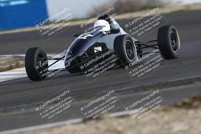 media/Mar-16-2025-CalClub SCCA (Sun) [[e72803ec8c]]/Group 3/Qualifying (Turn 1)/
